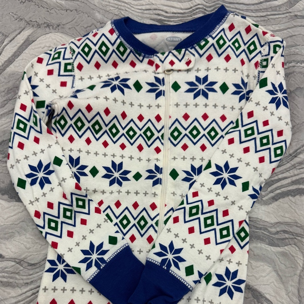 2 x Old Navy PJ’s 4T